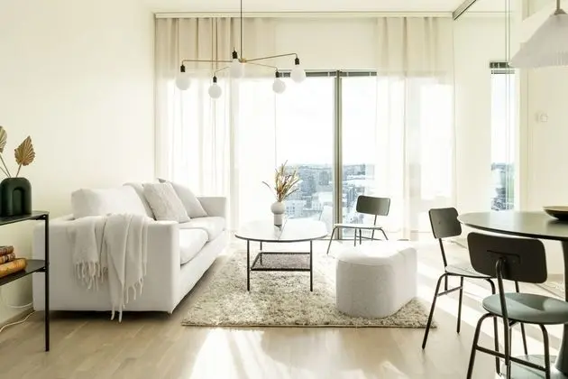 On the 17th floor with incredible view