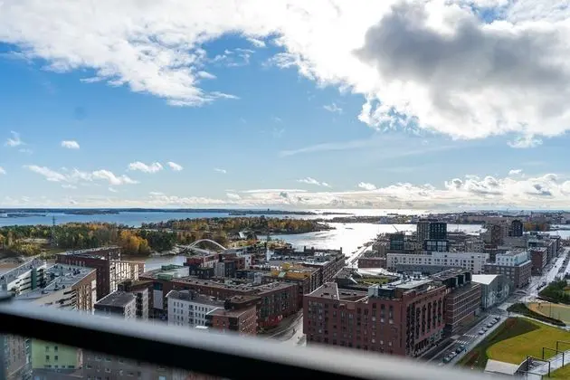 On the 17th floor with incredible view