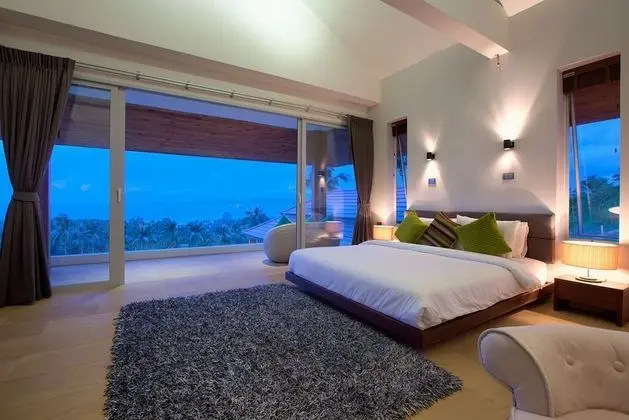 18 Bedroom Luxury Sea View Villas - Oda