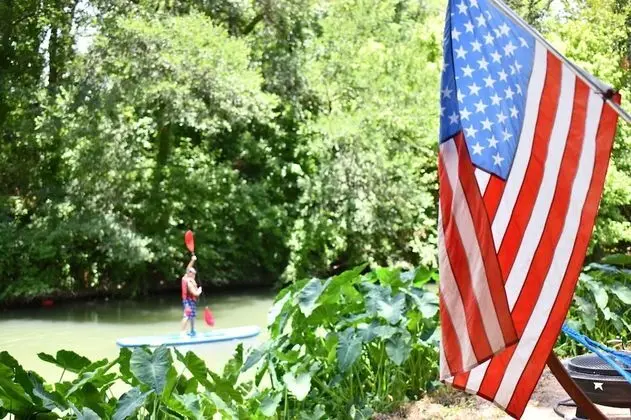18 Son's Rio Cibolo - Birdhouse Cabin