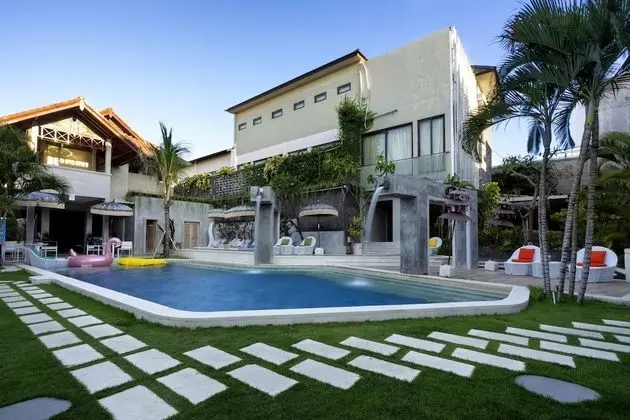 18 Suite Villa Loft by AMITHYA - Havuz