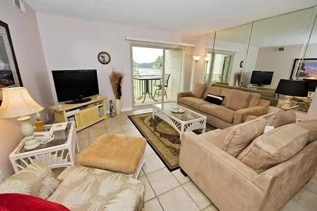 1805 Bluff Villa at The Sea Pines Resort