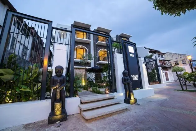 Hotel 1825 Gallery