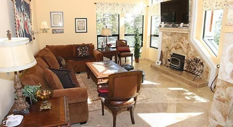 1849 Condos - Mammoth Lakes by RedAwning