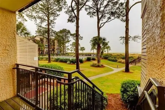 1868 Beachside Tennis at The Sea Pines Resort