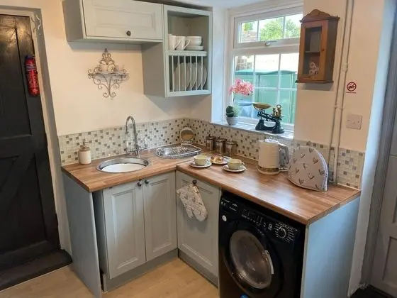 18th Century Cottage in Snitterfield Stratford - Mutfak