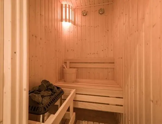 1920s Boutique Hotel and Restaurants - Spa