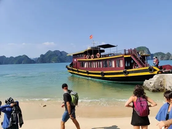 1925 Ha Long Hotel - Plaj