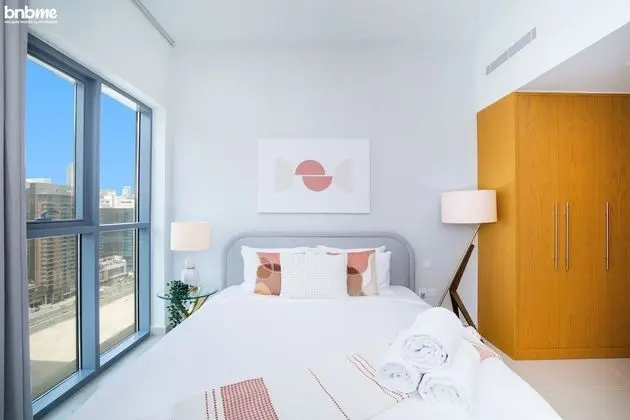 1B-Bellevue Tower 2-1902 by bnbme homes - Oda