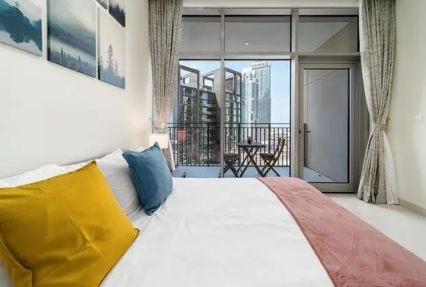 1BR Apt Brand New Spectacular Views Downtown