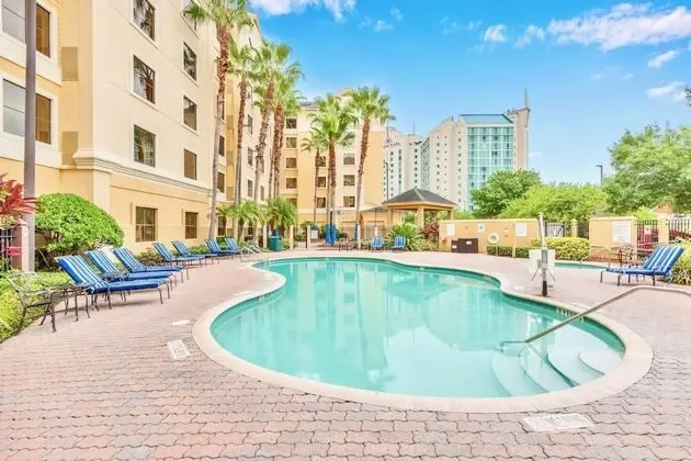 1BR Apt With Games Pool Hot Tub Near Disney