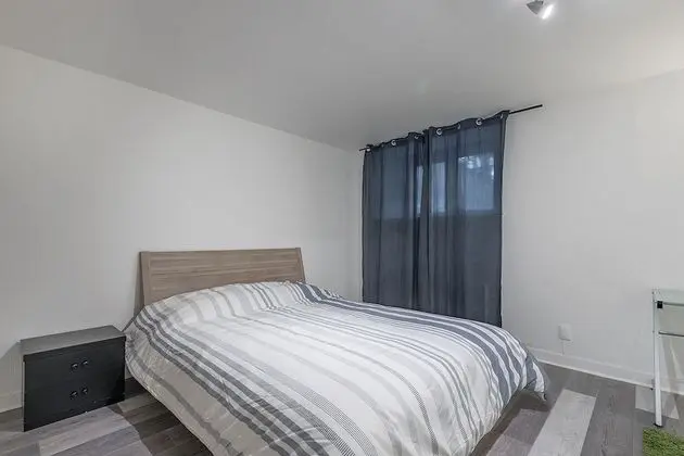 1BR APT in the HEART of Downtown