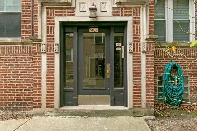 1BR Apt with King Bed in Rogers Park