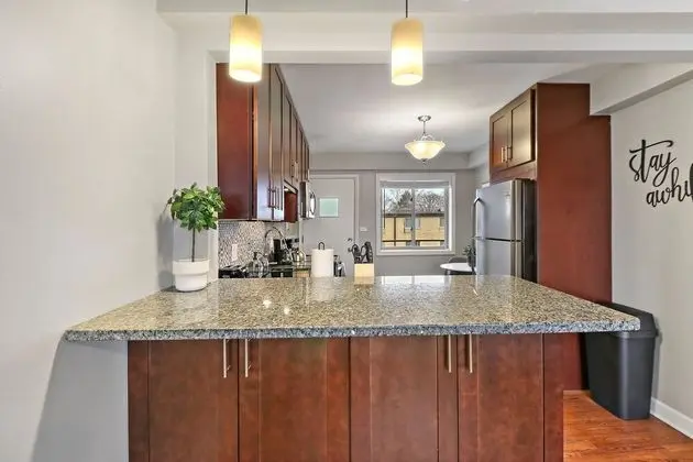 1BR APT in Quiet Arlington Neighborhood - Mutfak