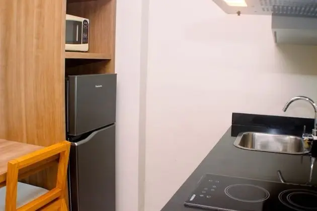 1Br Japanese Style Apartment At Mustika Golf Residence - Mutfak