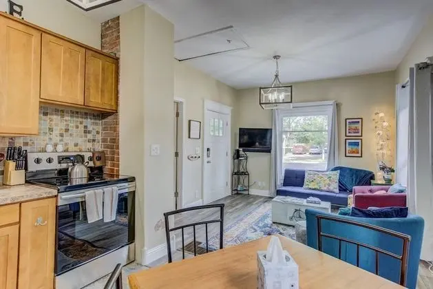 1BR Modern & Chic Bring Your Bikes and Dog! - Mutfak