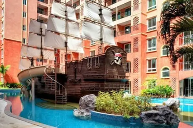 1BR Pool View Seven Seas Jomtien - Havuz