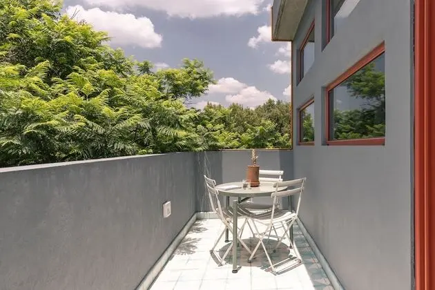 1BR Top Floor in an Art Deco Building! - Dış Mekan