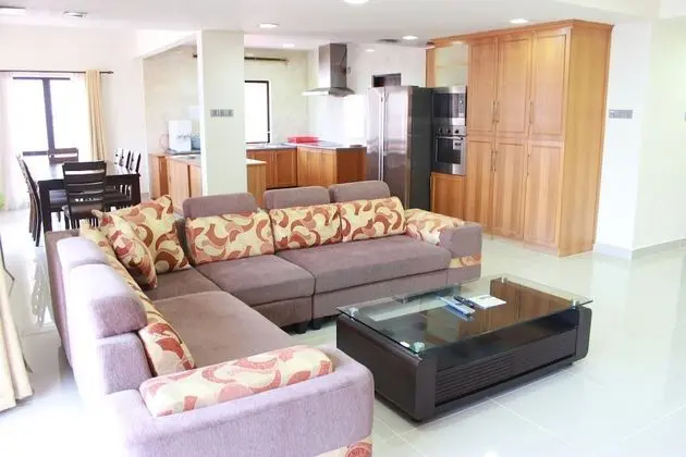 1st Choice Vacation Apartments at Marina Court Resort Resort