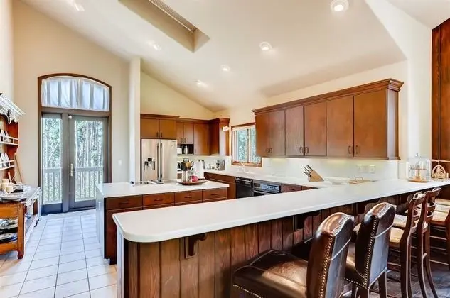 2-2122 Vermont Road - Mutfak