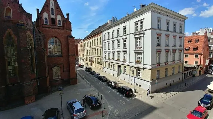 2-3 APARTMENTS Old Town
