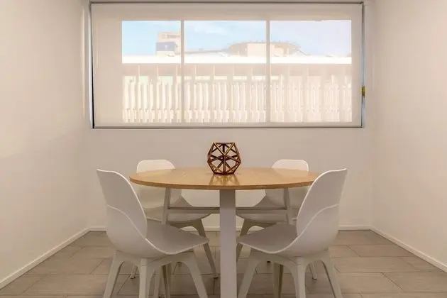 2 BD 2 Bath Seconds From Rna, Rbwh, Valley - Mutfak