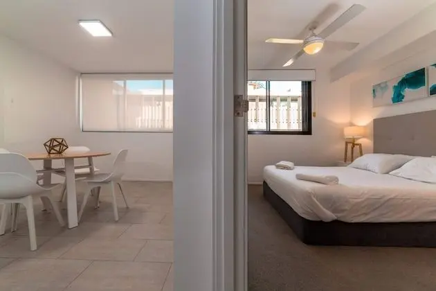 2 BD 2 Bath Seconds From Rna, Rbwh, Valley - Oda
