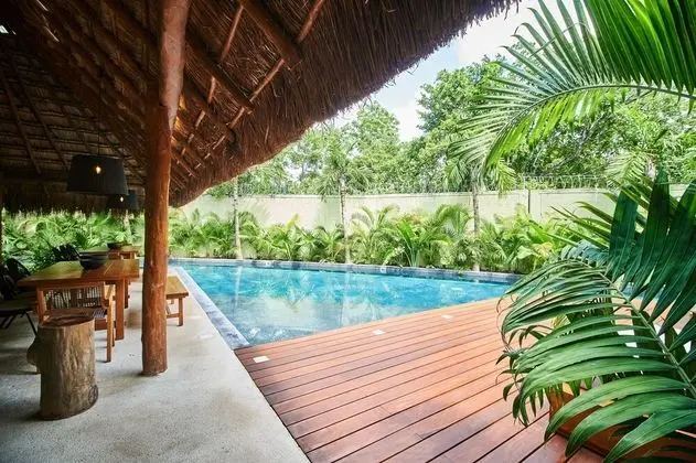 2 BD Condo and Private Rooftop Jacuzzi - Havuz