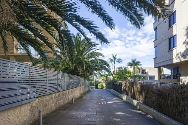 2 Bdrm North Sydney with harbour views - Dış Mekan