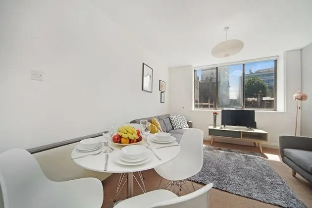 2 Bed Cozy Apartment in Central London Fitzrovia with WiFi