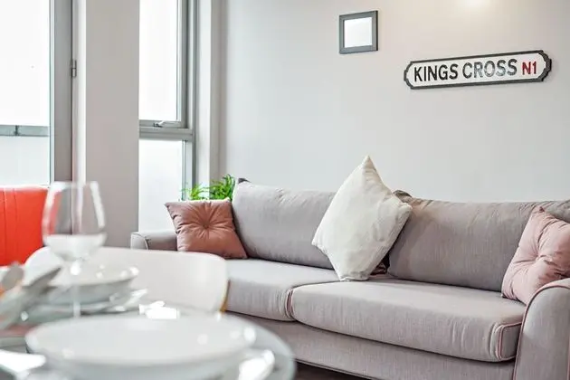 2 Bed Cozy Apartment near Regents Park with WiFi - İç Mekan