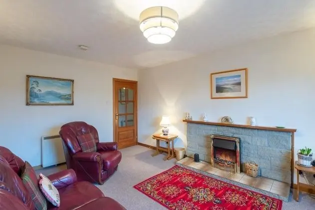 2 Bed Home With Private Garden in the Highlands - Oda Düzeni
