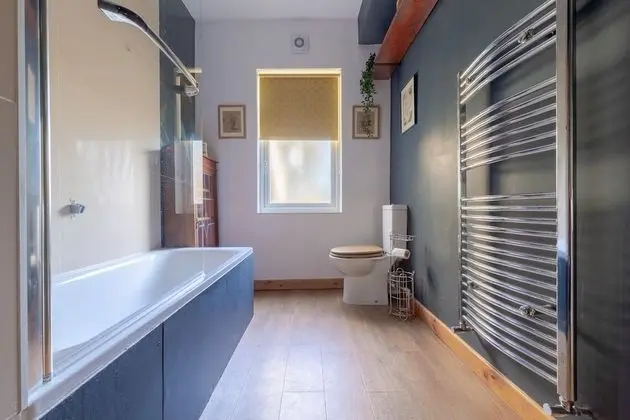2 bed House in Chesterton - Banyo Tipleri