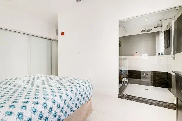 2 Bedroom 2 Bath Loft with Private Rooftop & Hot Tub - Oda