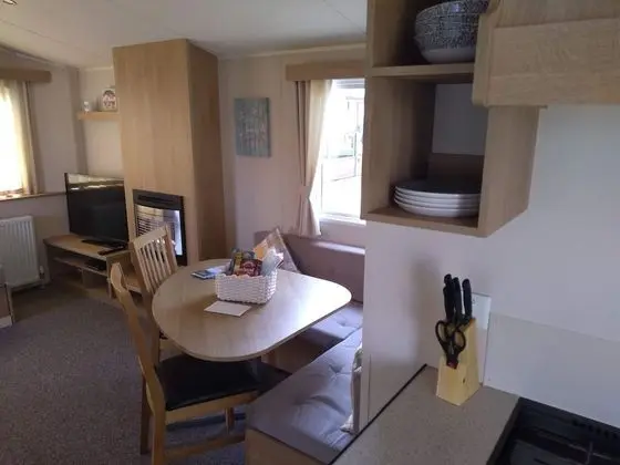 2 Bedroom 6 Berth Caravan With Decking - Öne Çıkan Resim