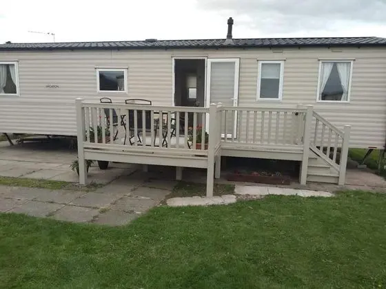 2 Bedroom 6 Berth Caravan With Decking - Öne Çıkan Resim