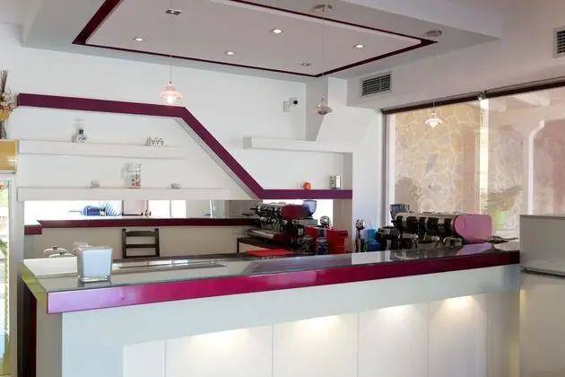 2-bedroom Apartment in Saranda - Mutfak