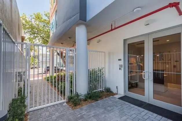 2 Bedroom apt - Prime Location in South Beach
