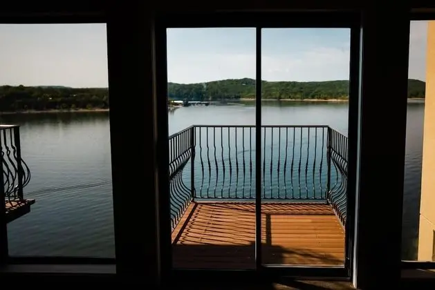 2 Bedroom Lake View Villa- 607