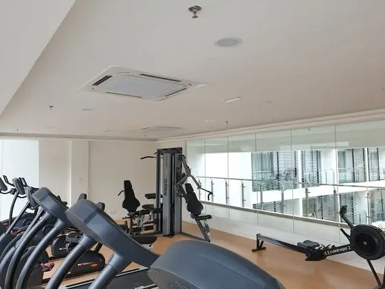 2 Bedroom Near Airport at Aeropod Sovo Studio - Fitness