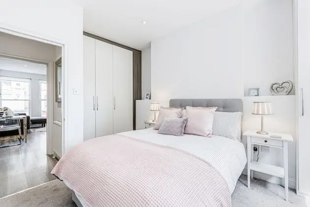 2 Bedroom Portobello Notting Hill Apartment