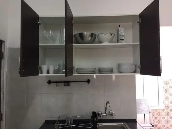 2 Bedroom Self Contained Apartment - Mutfak