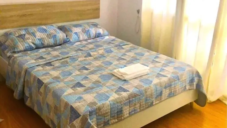 2 Bedroom Suite by Nezpril at Acqua Residence Manila - Öne Çıkan Resim