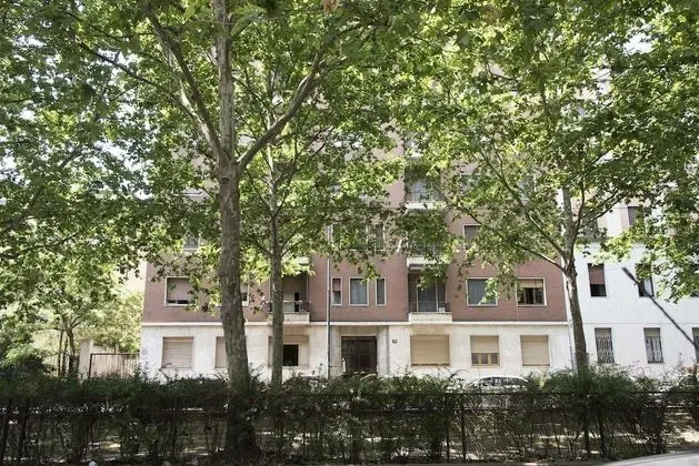 2 Bedrooms Flat near Bocconi, Iulm, Navigli