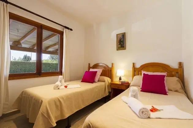 Villa - 2 Bedrooms with Pool - 103185