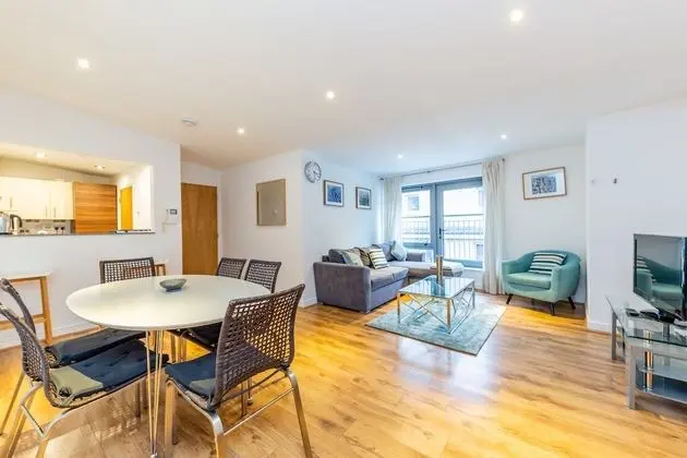 2 Beds Executive Apt in Liverpool St by City Stay London - Dış Mekan