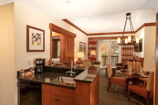 2 BR Lodge at Spruce Peak - Öne Çıkan Resim