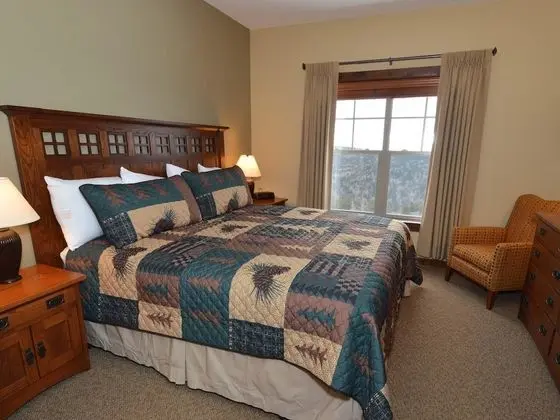 2 Br: Soaring Eagle 402 - Oda