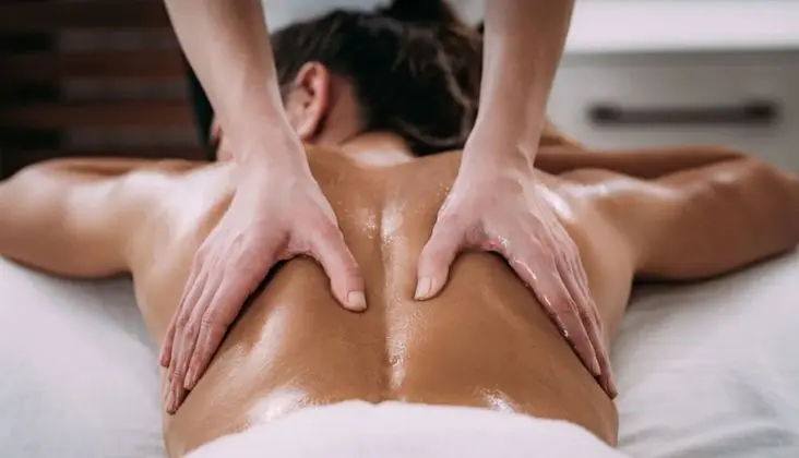 2 Hastings Street - Spa