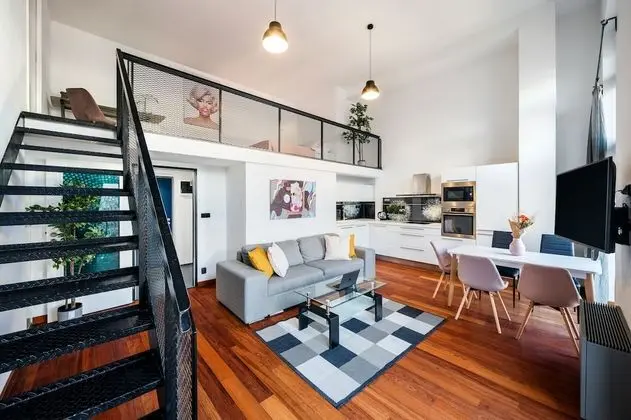 2-level apartments on Krizikowa st.